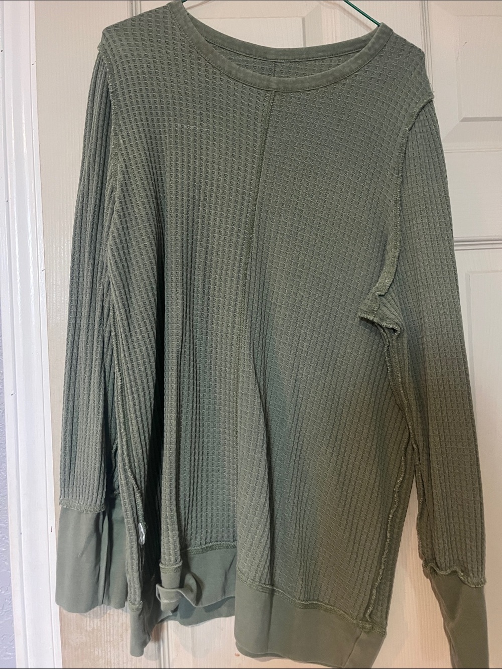 American Eagle Outfitters Green Waffle Knit Long Sleeve Sweater